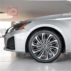 نيسان ألتيما